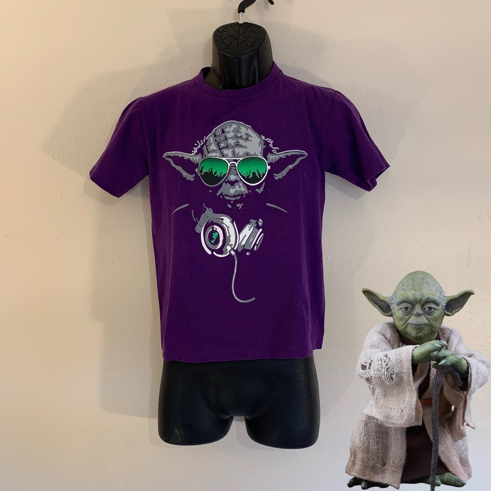 Technics Yoda with Headphones T Shirt XS tight and short design 100% cotton